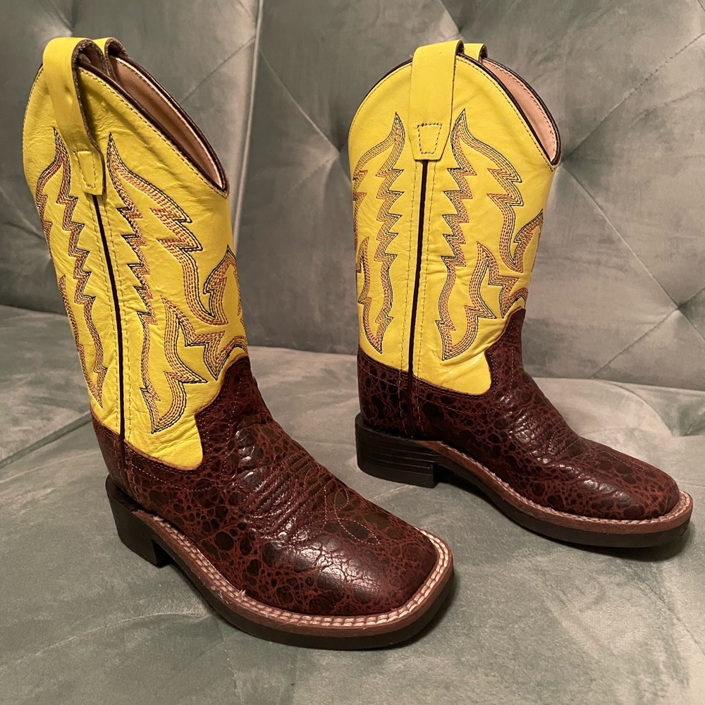 Old West fluorescent yellow kids boots 9